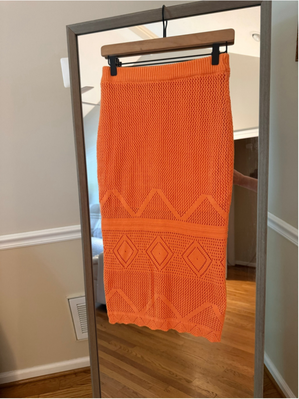 Women's Willow & Wind Orange Knit Midi Skirt Size S